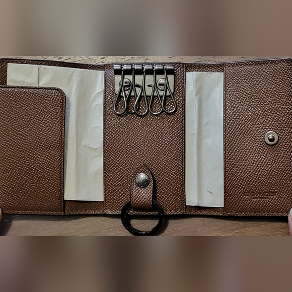 Coach Ring Key Case - Picture 4 of 5